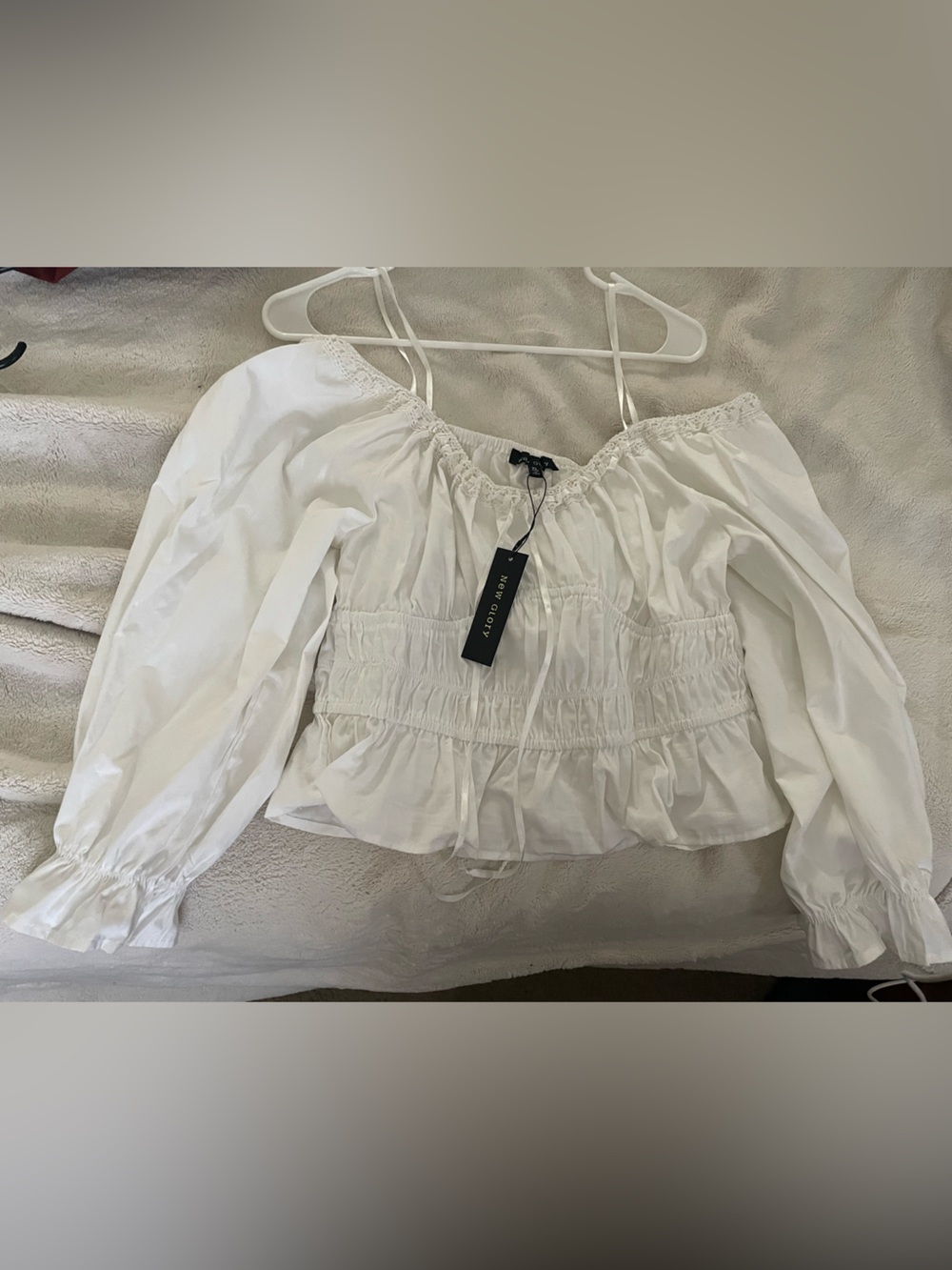 GLO jeans White Off-Shoulder Smocked Peasant Top